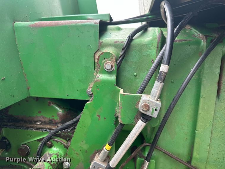 image for item EB2635 1981 John Deere 8640H 4WD tractor