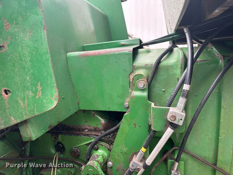 image for item EB2635 1981 John Deere 8640H 4WD tractor