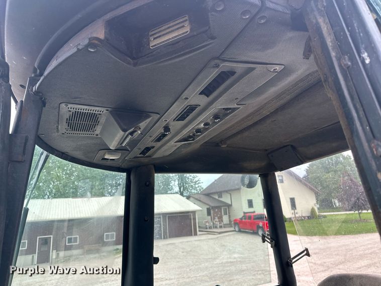 image for item EB2635 1981 John Deere 8640H 4WD tractor