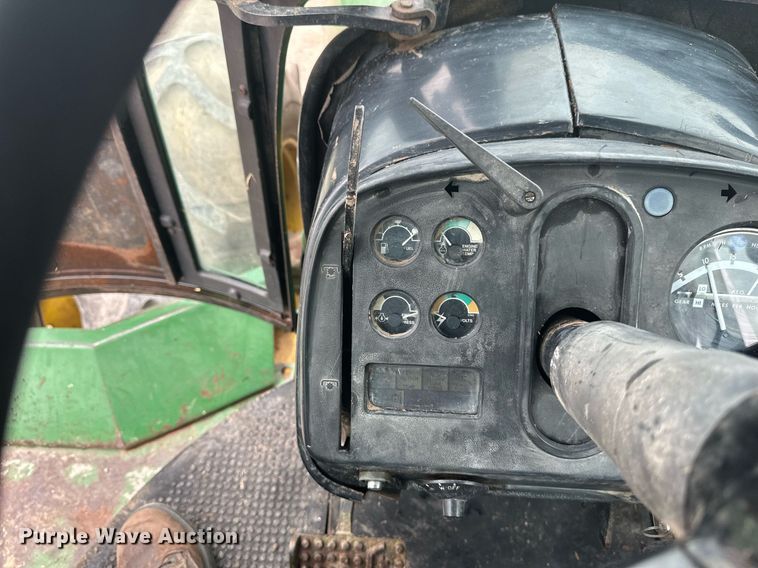 image for item EB2635 1981 John Deere 8640H 4WD tractor