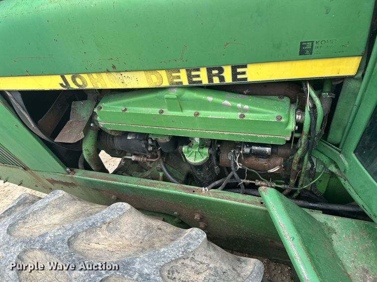 image for item EB2635 1981 John Deere 8640H 4WD tractor