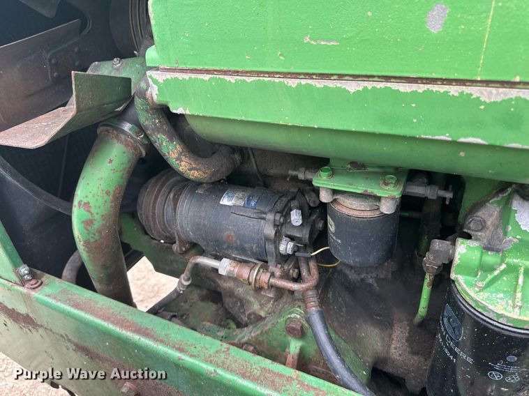 image for item EB2635 1981 John Deere 8640H 4WD tractor