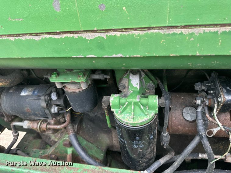 image for item EB2635 1981 John Deere 8640H 4WD tractor