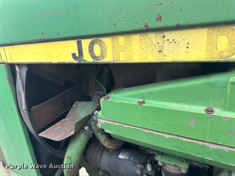 image for item EB2635 1981 John Deere 8640H 4WD tractor