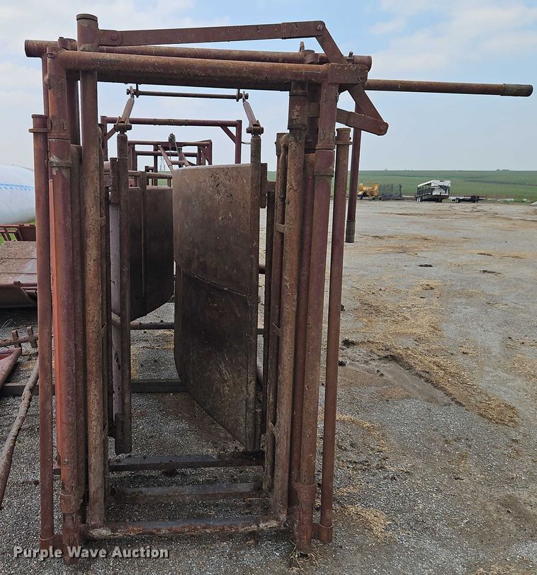 image for item EB8109 Livestock alley