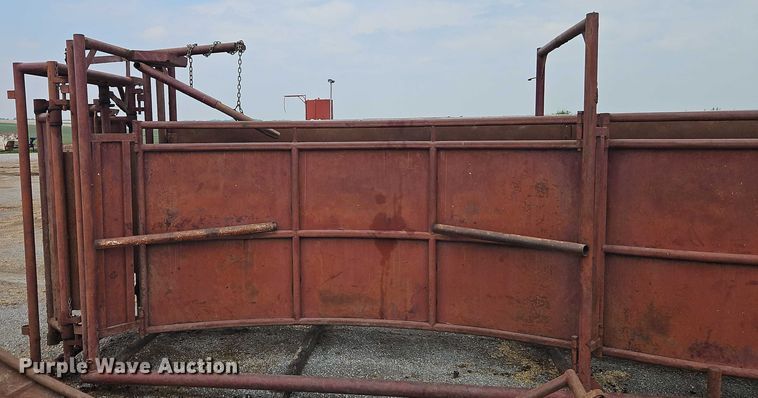 image for item EB8109 Livestock alley