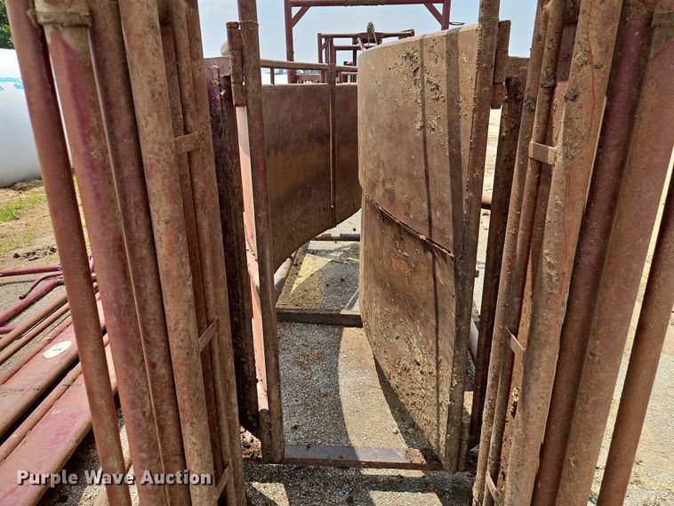 image for item EB8109 Livestock alley