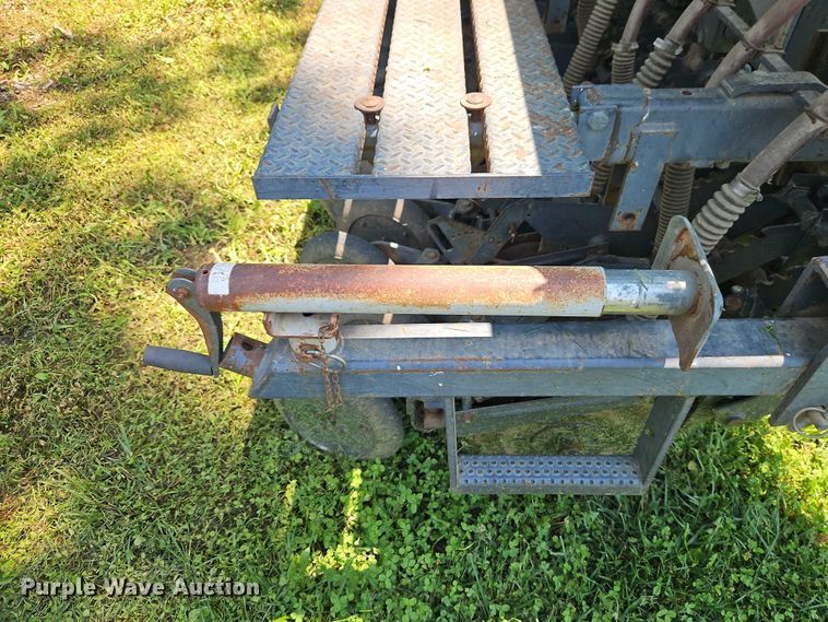 image for item EB8116 Crust Buster 3400AP 10C grain drill