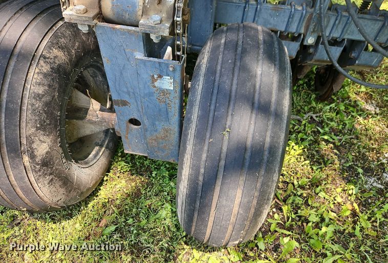 image for item EB8116 Crust Buster 3400AP 10C grain drill