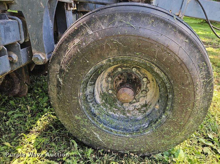 image for item EB8116 Crust Buster 3400AP 10C grain drill