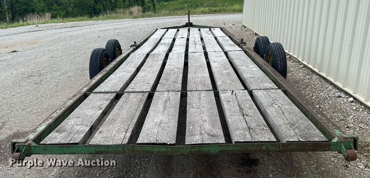 image for item EC7979 John Deere implement trailer