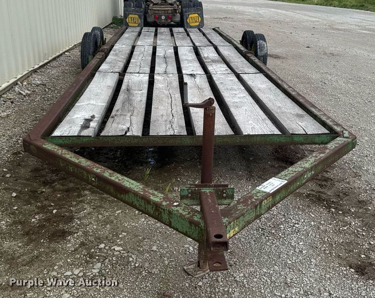 image for item EC7979 John Deere implement trailer