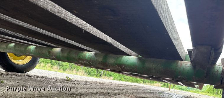 image for item EC7979 John Deere implement trailer