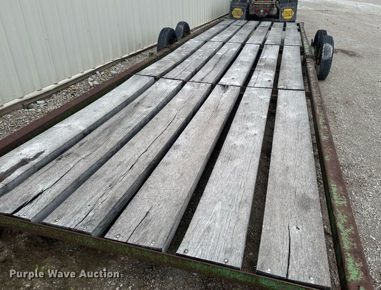 image for item EC7979 John Deere implement trailer