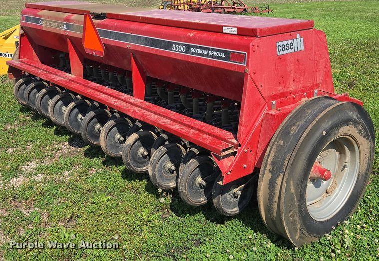 image for item EF1489 Case International 5300 Soybean Special grain drill