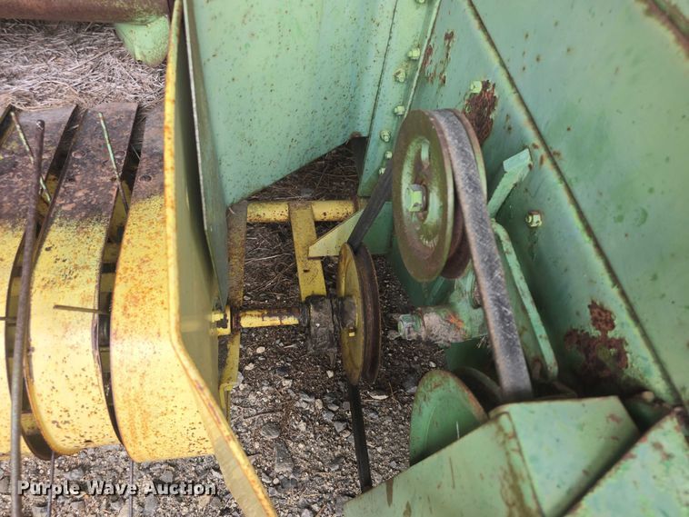 image for item EF3501 John Deere 224WS small square baler