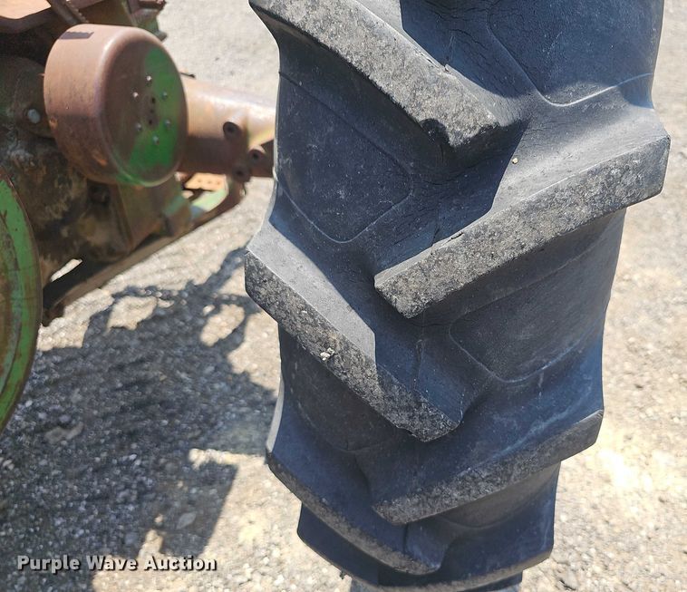 image for item EF3551 1937 John Deere A tractor