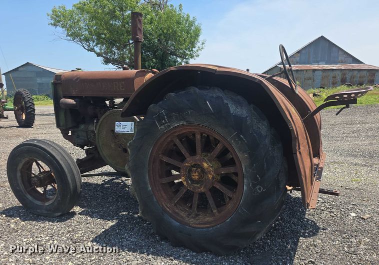 image for item EF3553 1935 John Deere D tractor