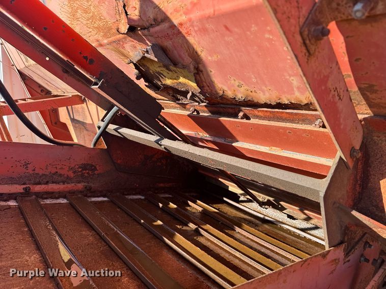 image for item EG6477 1979 Ford 7000 feed delivery truck