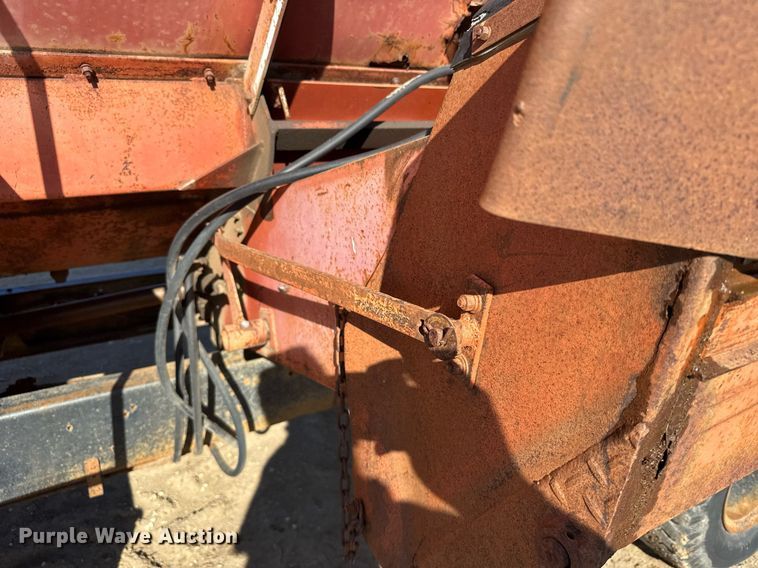 image for item EG6477 1979 Ford 7000 feed delivery truck