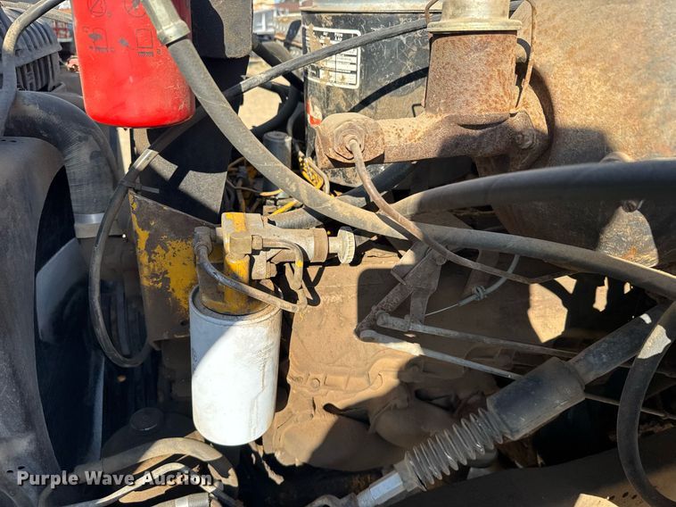 image for item EG6477 1979 Ford 7000 feed delivery truck