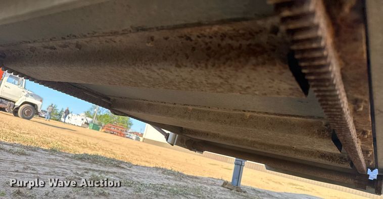 image for item EG6478 1998 Timpte grain trailer