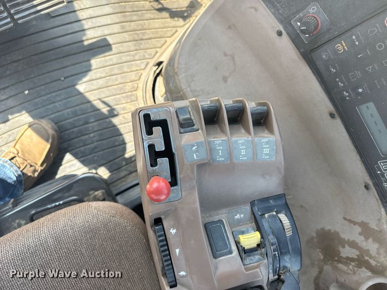 image for item EG6579 1997 John Deere 8300 MFWD tractor