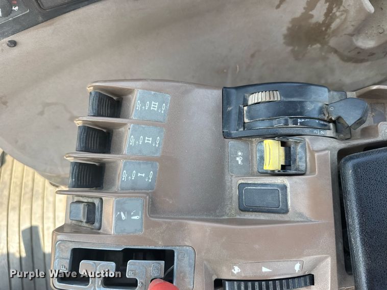 image for item EG6579 1997 John Deere 8300 MFWD tractor