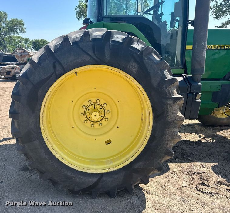 image for item EG6579 1997 John Deere 8300 MFWD tractor