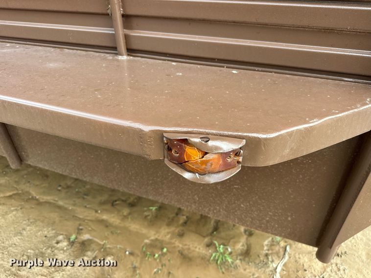 image for item EJ8696 Gooseneck Trailer  7820 livestock trailer