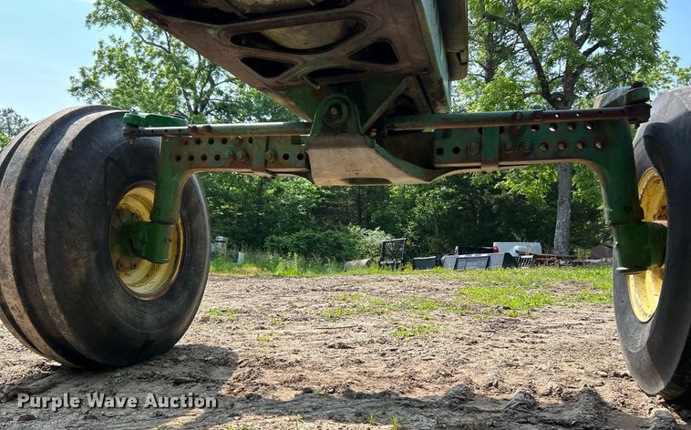 image for item EK8183 1974 John Deere 4630H tractor