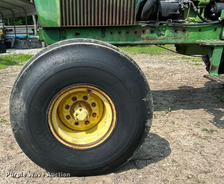 image for item EK8183 1974 John Deere 4630H tractor