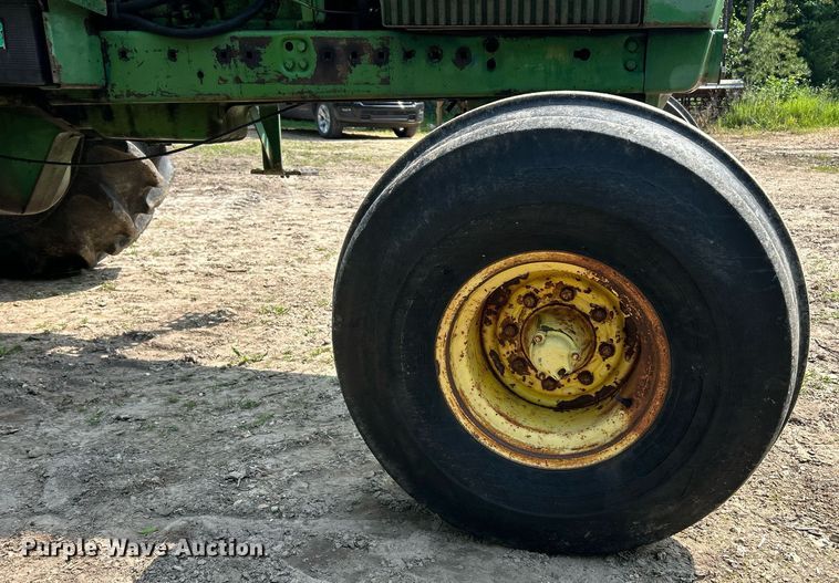 image for item EK8183 1974 John Deere 4630H tractor