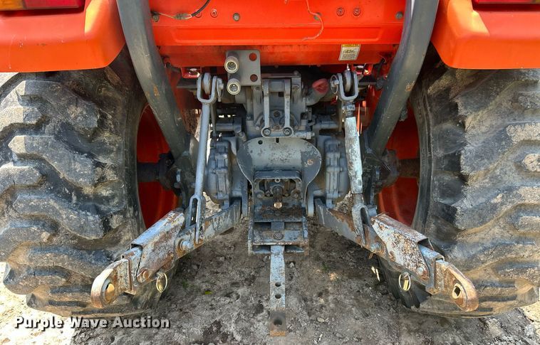 image for item EK8184 Kioti DK35 MFWD tractor