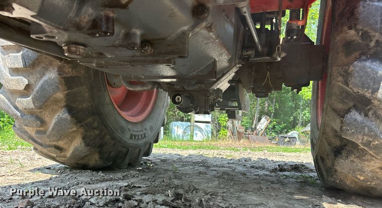 image for item EK8184 Kioti DK35 MFWD tractor