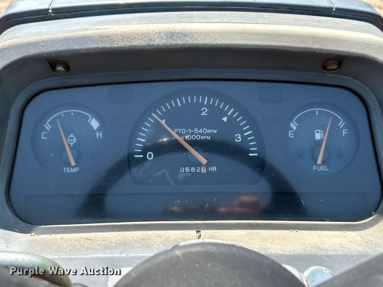 image for item EK8184 Kioti DK35 MFWD tractor