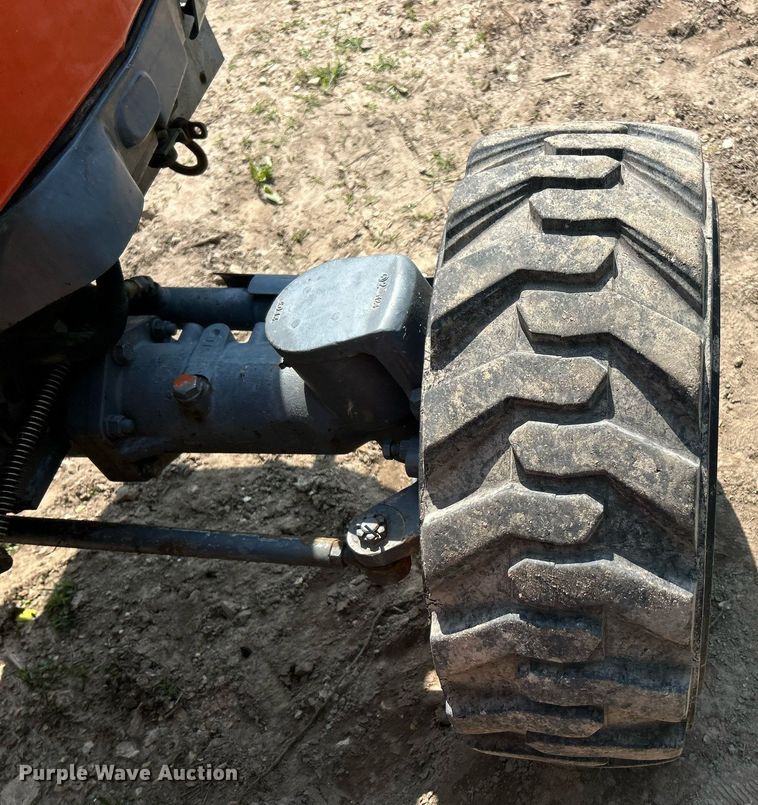 image for item EK8184 Kioti DK35 MFWD tractor