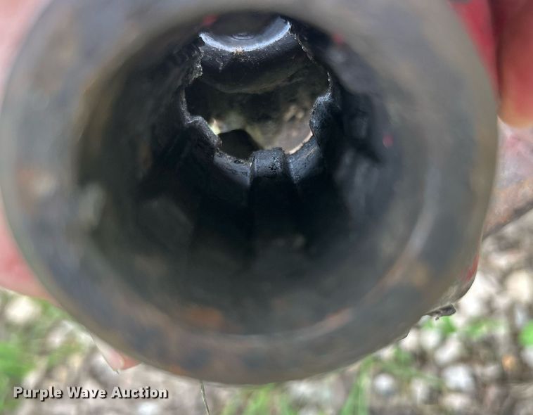 image for item EK8186 Sperry New Holland 310 small square baler