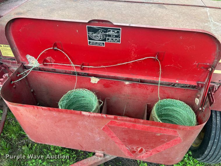 image for item EK8186 Sperry New Holland 310 small square baler