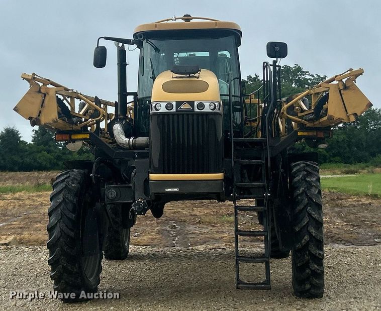 image for item EK8187 2012 Rogator RG1100 sprayer
