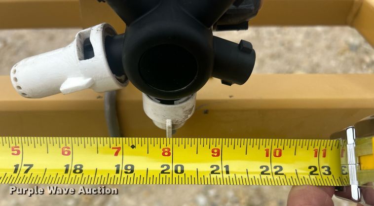 image for item EK8187 2012 Rogator RG1100 sprayer