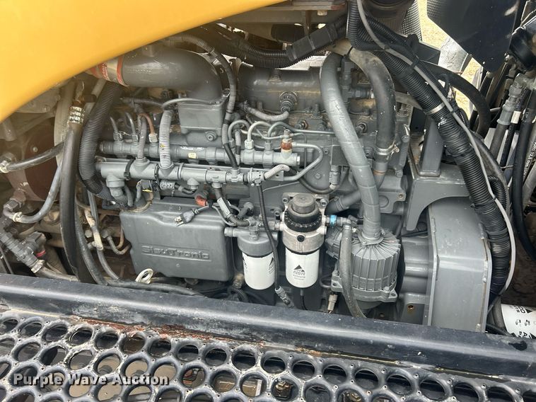 image for item EK8187 2012 Rogator RG1100 sprayer