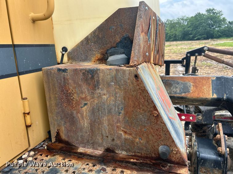 image for item EK8188 Spra-Coupe 4460 sprayer