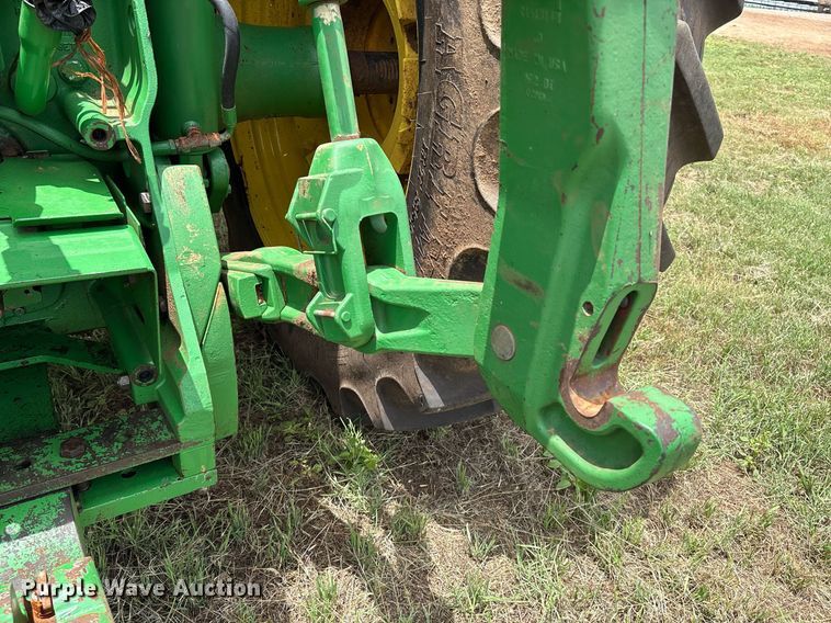 image for item EM2635 2011 John Deere 8285R MFWD tractor