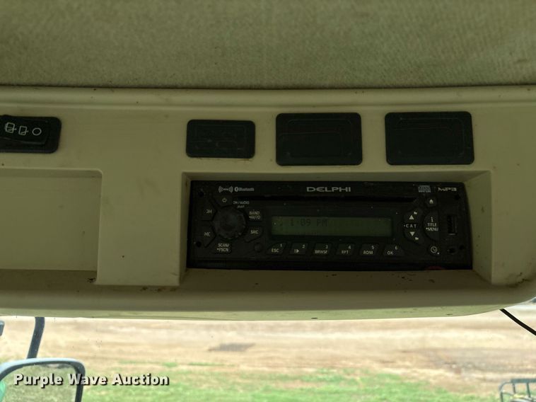 image for item EM2635 2011 John Deere 8285R MFWD tractor