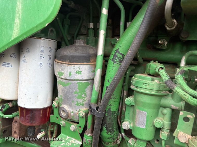 image for item EM2635 2011 John Deere 8285R MFWD tractor