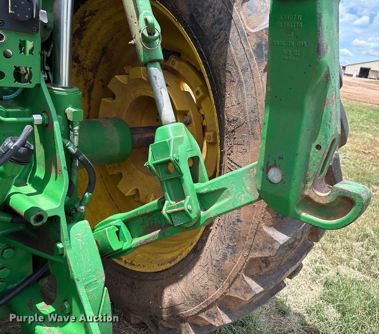 image for item EM2636 2014 John Deere 8260R MFWD tractor