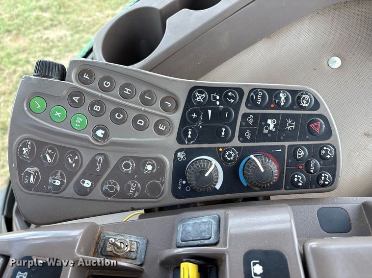 image for item EM2636 2014 John Deere 8260R MFWD tractor