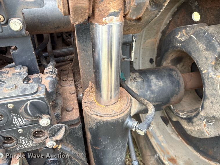 image for item EM2637 2015 Case Magnum 280 MFWD tractor