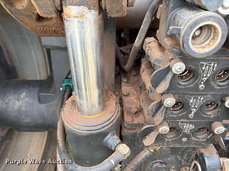 image for item EM2637 2015 Case Magnum 280 MFWD tractor